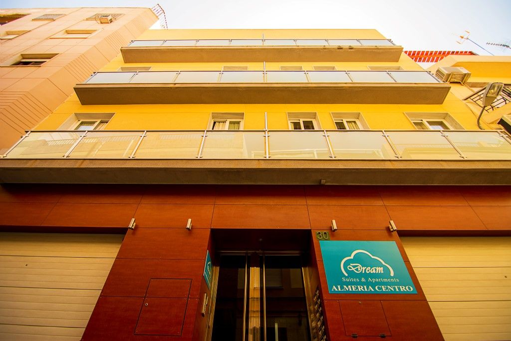 Dream Suites And Apartments Almeria Centro Ngoại thất bức ảnh